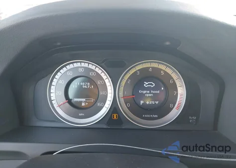 2013 Volvo S60 T5/T5 Platinum/T5 Premier/T5 Premier Plus z USA, uszkodzony, nr VIN YV1612FS6D2183078